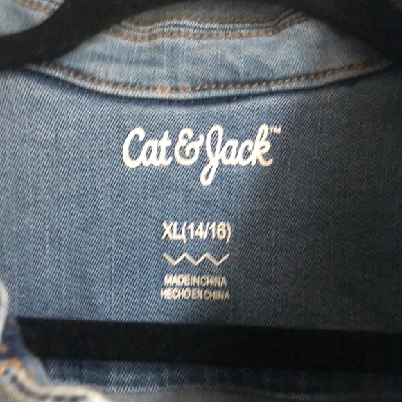 Cat & Jack denim jacket with cute patches - Picture 2 of 7